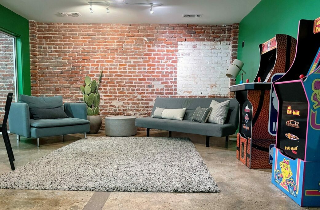 MGS-Green-Room-Lounge-Makeup-Dressing-Room
