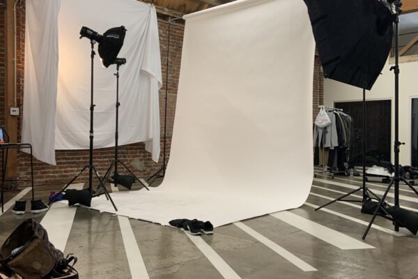 Photo Shoot Large White Seamless MG Studio